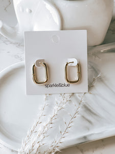 Linny Gold Huggie Earrings