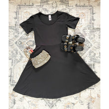 Load image into Gallery viewer, Julia Rose Dakota Dress women’s boutique midi dress front view, Woman wearing Julia Rose Dakota Dress casual everyday outfit
