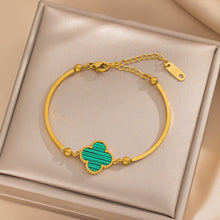 Load image into Gallery viewer, Luxe Clover Charm Bracelet
