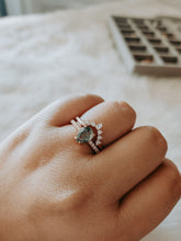 Load image into Gallery viewer, Vienna Moss Agate Rose Gold Ring Set
