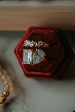 Load image into Gallery viewer, Perrie 2PC Champagne Gold Ring Set
