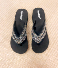 Load image into Gallery viewer, Amita Rhinestone Sandal in Pewter

