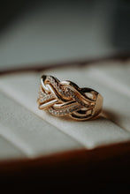 Load image into Gallery viewer, Cindy Rose Gold Ring Band
