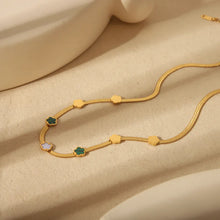Load image into Gallery viewer, Amelia Necklace
