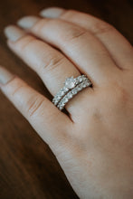 Load image into Gallery viewer, Juliette Sterling Silver Ring Set
