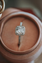 Load image into Gallery viewer, Flatter Me Sterling Silver Ring
