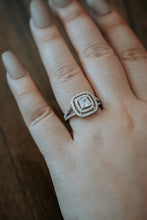 Load image into Gallery viewer, Deja Vu Sterling Silver Ring
