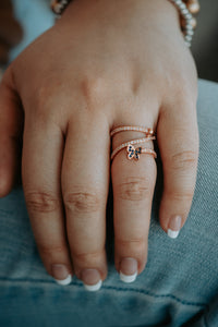 Avis Butterfly Rose Gold Twist Ring