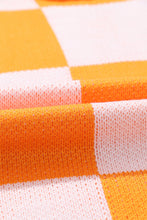 Load image into Gallery viewer, Checkered Oversized Sweater
