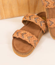 Load image into Gallery viewer, Fia Sandal in Tan
