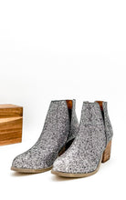 Load image into Gallery viewer, Fiera Booties in Pewter - Rural Haze
