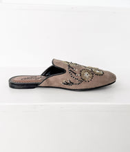 Load image into Gallery viewer, Floral Island Flats in Taupe
