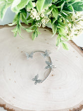 Load image into Gallery viewer, Butterfly Ear Cuff "Silver"
