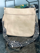 Load image into Gallery viewer, Large Crossbody Purse "Cream"
