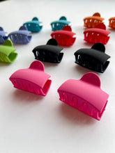 Load image into Gallery viewer, Matte Block Claw Clips | Various Colors | 2 Pack
