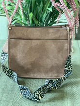 Load image into Gallery viewer, Large Crossbody Purse "Pink"

