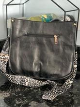 Load image into Gallery viewer, Large Crossbody Purse "Black"
