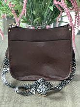 Load image into Gallery viewer, Large Crossbody Purse &quot;Coffee&quot;
