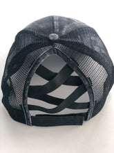 Load image into Gallery viewer, Trucker Hat "Black"
