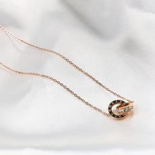 Load image into Gallery viewer, Jea Circle Necklace
