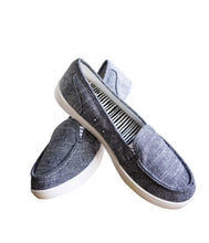 Load image into Gallery viewer, Mackerel Sneaker in Charcoal
