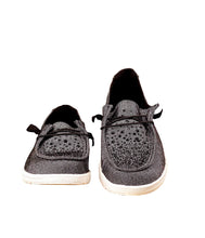 Load image into Gallery viewer, Maco Water Drop Sneaker in Black - Rural Haze
