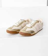 Load image into Gallery viewer, Madrid Sneaker in Beige/Gold
