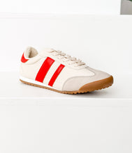 Load image into Gallery viewer, Madrid Sneaker in Beige/Red
