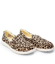 Load image into Gallery viewer, Not Rated Maya Sneakers in Leopard - Rural Haze
