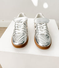 Load image into Gallery viewer, Milan Metallic Sneaker in Silver
