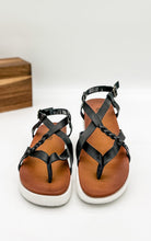 Load image into Gallery viewer, Sela Sandal in Black
