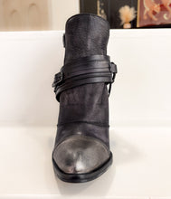 Load image into Gallery viewer, Sheila Boot in Black
