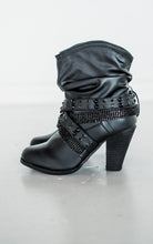 Load image into Gallery viewer, Short Change Booties in Black - Rural Haze
