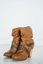 Load image into Gallery viewer, Short Change Booties in Tan - Rural Haze
