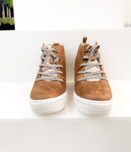 Load image into Gallery viewer, Tiburon Hidden Sneaker Wedge in Tan
