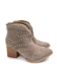 Load image into Gallery viewer, Twilight Western Suede Studded Heeled Ankle Boot
