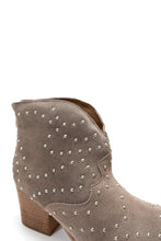 Load image into Gallery viewer, Twilight Western Suede Studded Heeled Ankle Boot
