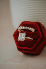 Load image into Gallery viewer, Fenna Champagne Gold 2PC Ring Set
