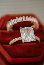 Load image into Gallery viewer, Fenna Champagne Gold 2PC Ring Set
