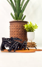 Load image into Gallery viewer, Willow Sandal in Black

