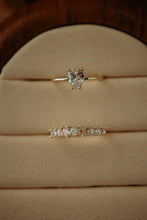 Load image into Gallery viewer, Cecily 2PC Gold Ring Set
