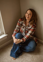 Load image into Gallery viewer, Weekend Getaway | Women&#39;s Flannel Shackets ( 4 Colors )
