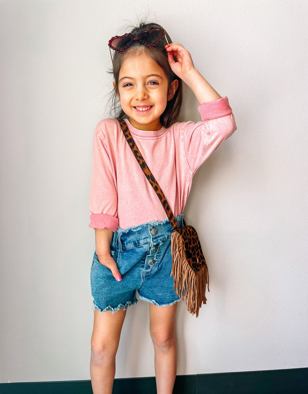 Vintage Like Vinyl MAUVE PINK | Kids Mineral Wash Boyfriend Tee