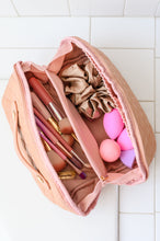 Load image into Gallery viewer, Large Capacity Quilted Makeup Bag in Pink
