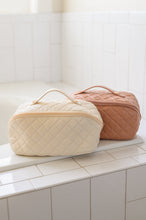 Load image into Gallery viewer, Large Capacity Quilted Makeup Bag in Pink
