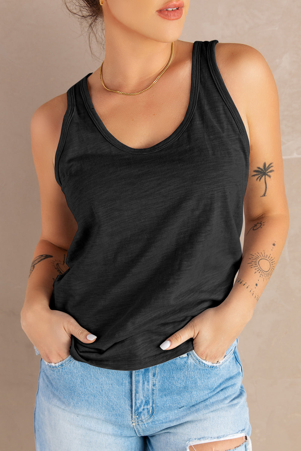 Black Scoop Neck Tank