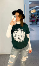 Load image into Gallery viewer, Pumpkin | Women&#39;s Graphic Tee {various colors}
